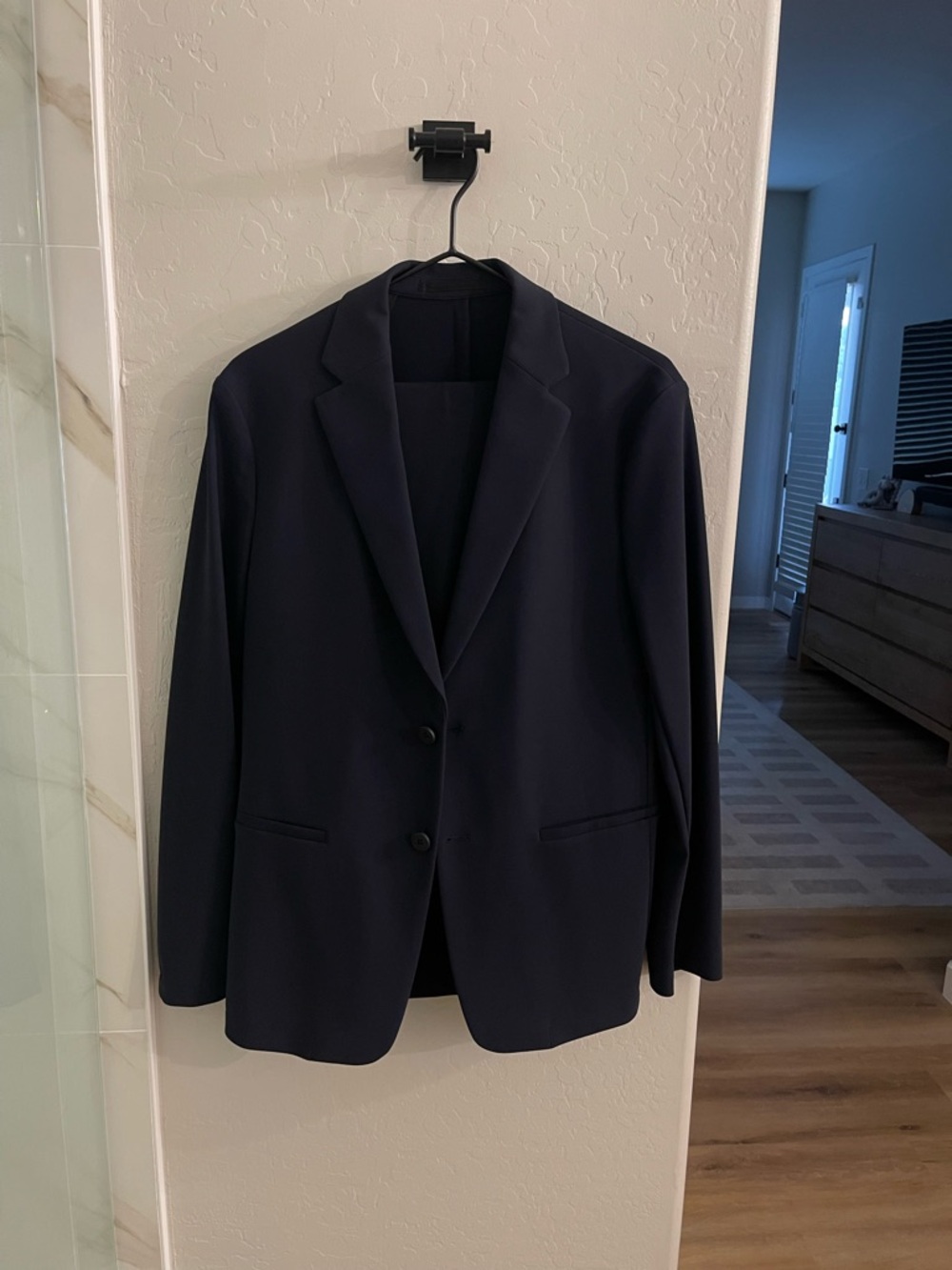 Clinton Precision Ponte Knit Blazer & Zaine Precision Ponte Knit Pants (29R)